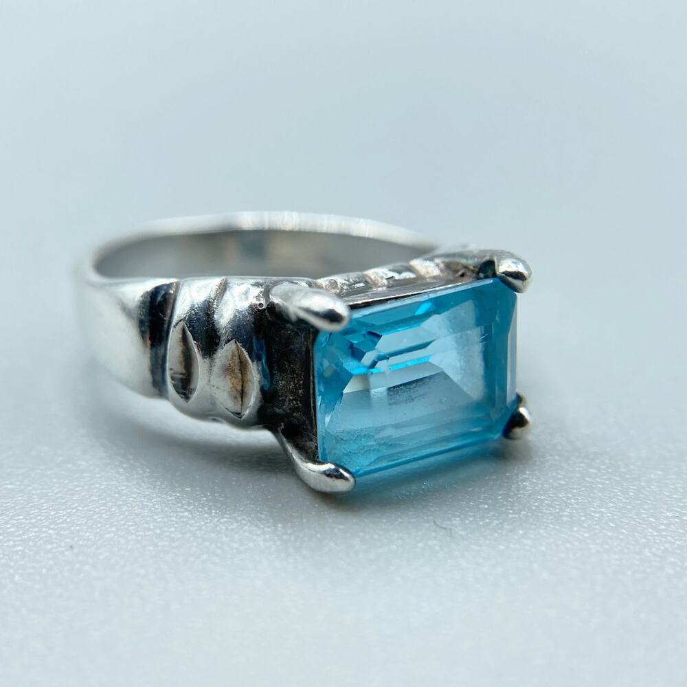 925 Silver Emerald Cut Blue Topaz Ring Size 6
